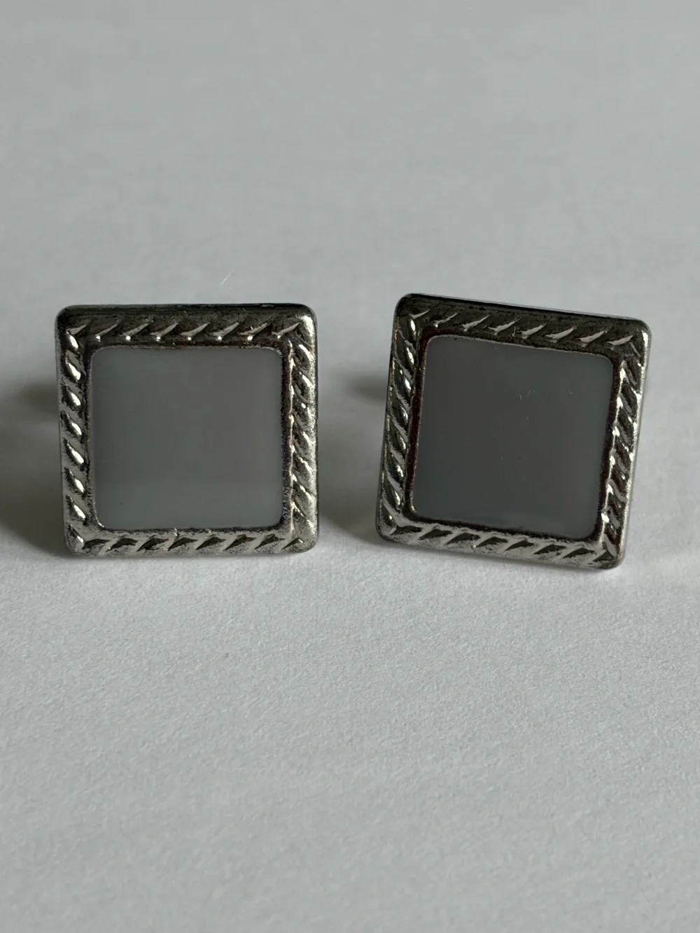 Men’s Silver Tone Cufflinks Square Rope Design Light Gray Inlay Classic Formal